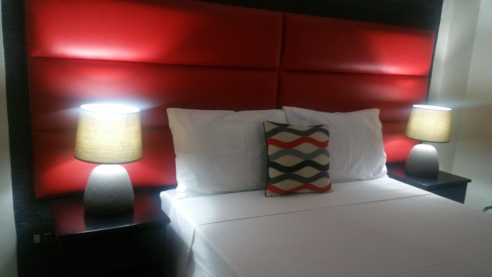 ลักชัวรี สวีท 5 Aparthotel อังเฮเลส ภายนอก รูปภาพ