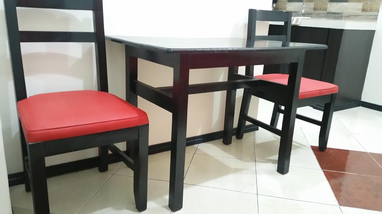 ลักชัวรี สวีท 5 Aparthotel อังเฮเลส ภายนอก รูปภาพ